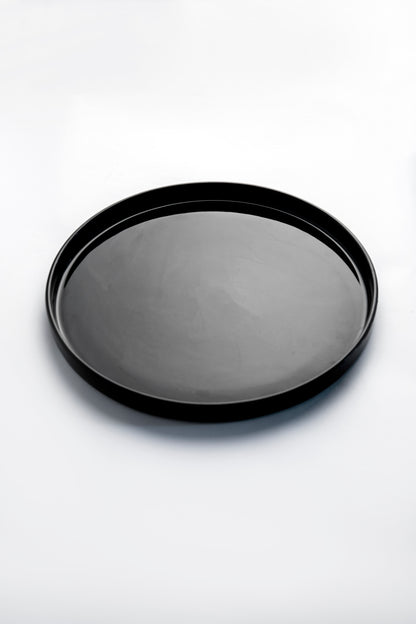 Feast Plate – Glossy Black (The Size of Ya Head)
